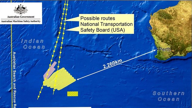 Oblast v Indickm ocenu, kde se obejvily mon trosky letu MH370 (20. bezna 2014)