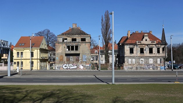 Chtrajc vily. Uprosted je vila slavnho eskho architekta Kamila Rokota.