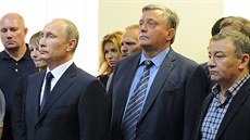 Ruský prezident Vladimír Putin a jeho blízký přítel a miliardář Arkadij... Ruský prezident Vladimír Putin a jeho blízký přítel a miliardář Arkadij...