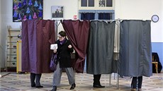 Francouzi v komunálních volbách rozhodovali o složení správních rad měst a obcí Francouzi v komunálních volbách rozhodovali o složení správních rad měst a obcí