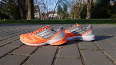 Adizero Tempo 6 od znaky adidas