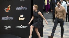 Scarlett Johanssonová a Chris Evans na ínské premiée filmu (24. bezna 2014).