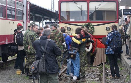 Trampové mají nyní znaný dvod k radosti, eleznice Opava - Jakartovice obnoví víkendový provoz.