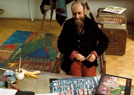 Rakousk architekt, grafik a mal Friedensreich Hundertwasser ve svm studiu...