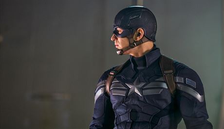 Chris Evans ve filmu Captain America: Nvrat prvnho Avengera