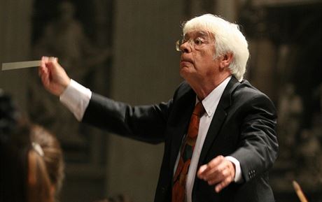 Dirigent Helmuth Rilling