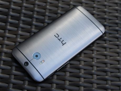 HTC One M8