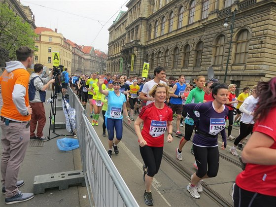 Sportisimo 1/2Maraton Praha 2014. Irena Výborná, si s adidas Women's Challenge...