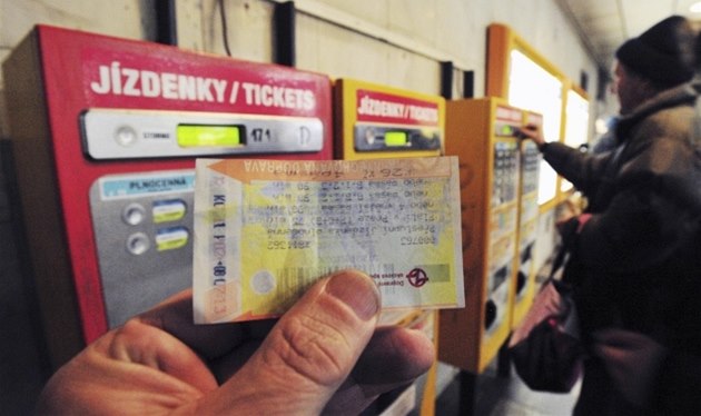 Automat na jízdenky (ilustraní foto)