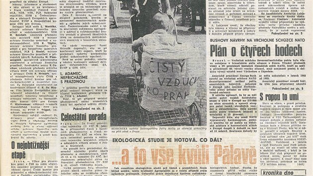 Vydn Mlad fronty z konce kvtna 1989 s fotografi z demonstrace.