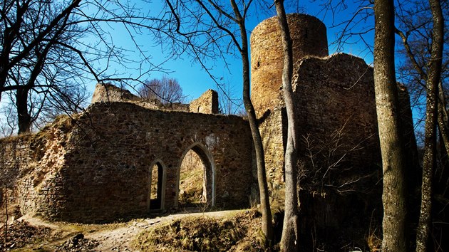 Vojensk jezd Brdy - hrad Valdek