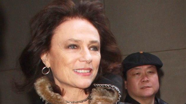 Jacqueline Bissetov