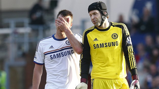 John Terry (vlevo) a Petr ech z Chelsea.