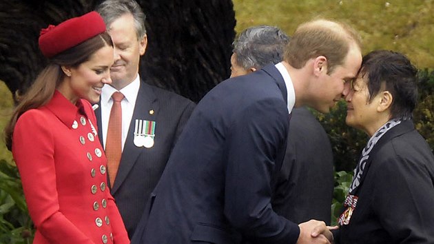 Princ William a Kate se ve Wellingtonu vtaj se zstupci Maor (7. dubna 2014).