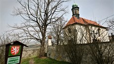 Kostel v Tetíně u Berouna, kde by mohla být pochována sv. Ludmila Kostel v Tetíně u Berouna, kde by mohla být pochována sv. Ludmila