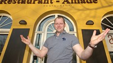 "Restaurace Amade je v centru Prahy na krásném míst, ale dostat sem zákazníka...