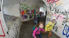 Z průchodu bývalého jezuitského konviktu u kostela Panny Marie Sněžné se má... Z průchodu bývalého jezuitského konviktu u kostela Panny Marie Sněžné se má...