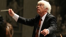 Dirigent Helmuth Rilling Dirigent Helmuth Rilling