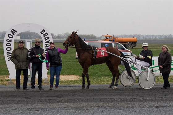 Momentka z Hipodromu Bravantice