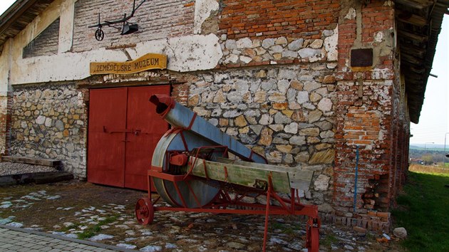 Hned vedle Berlovy vpenky je Zemdlsk muzeum.