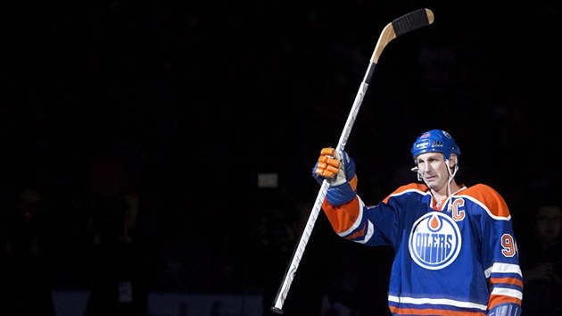 Ryan Smyth z Edmontonu Oilers se lou s hrskou karirou.