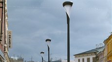 S lampami UrbanStar poítal primátor na Horním námstí v Olomouci u od léta. Pedbné opatení soudu nyní msto napadlo kvli údajným nedostatkm. (ilustraní snímek)