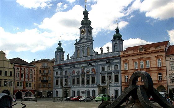 Zastupitelé Budjovic odmítli koupit draze pozemky, které díve levn prodali.