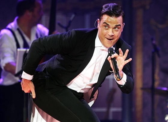 Robbie Williams pedvedl v Praze 26.4. 2014 svoji swingovou show.