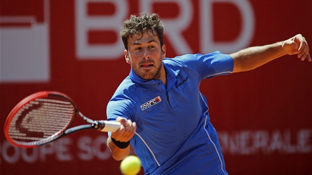 Nizozemsk tenista Robin Haase v souboji s Lukem Rosolem.