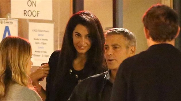 Amal Alamuddinov a George Clooney na veei s pteli (27. bezna 2014)