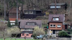 Křivoklátsko se oblíbeným místem chatařů, část z nich se bojí, že by byli po... Křivoklátsko se oblíbeným místem chatařů, část z nich se bojí, že by byli po...