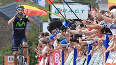 Alejandro Valverde slaví vítězství na belgické klasice Valonský šíp. Alejandro Valverde slaví vítězství na belgické klasice Valonský šíp.