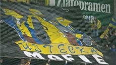 V play-off 2013 se Ústečtí Lvi stylizovali do role mafiánů. Fanoušci tehdy V play-off 2013 se Ústečtí Lvi stylizovali do role mafiánů. Fanoušci tehdy