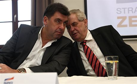 Martin Nejedlý a Milo Zeman (2. bezna 2013)