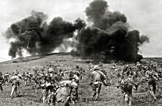 Francouzské jednotky bhem bitvy u Dien Bien Phu ve Vietnamu (1954)