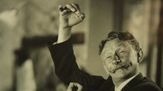 Vlasta Burian natočil desítky filmů, především komedie. Stal se nekorunovaným... Vlasta Burian natočil desítky filmů, především komedie. Stal se nekorunovaným...