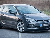 Opel Astra BiTurbo Opel Astra BiTurbo