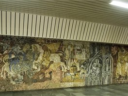 Kamenná mozaika s názvem Doba panování Karla IV. od Radomíra Koláe z let 1983