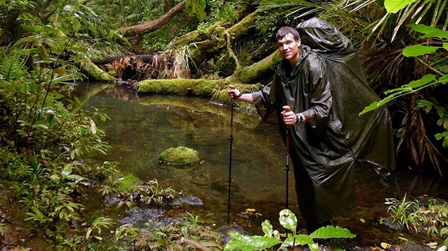 Te Araroa je jeden z nejkrsnjch a nejnronjch dlkovch trek na svt. Tato 3 054 km dlouh stezka s celkovm pevenm 104 000 m vede napr Novm Zlandem.