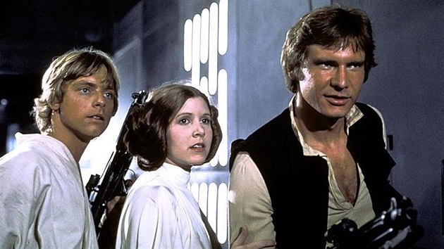 Mark Hamill, Carrie Fisherov a Harrison Ford ve filmu  Hvzdn vlky: Epizoda IV - Nov nadje (1977)