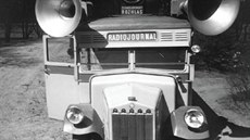 Rozhlasový autobus značky Tatry z roku 1935. Rozhlasový autobus značky Tatry z roku 1935.