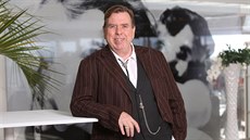 Timothy Spall přivezl do Cannes snímek, v němž hraje malíře Turnera a na svých... Timothy Spall přivezl do Cannes snímek, v němž hraje malíře Turnera a na svých...