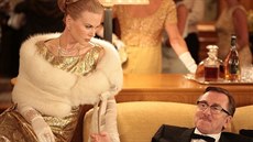 Nicole Kidmanová a Tim Roth ve filmu Grace, knna monacká (2014)