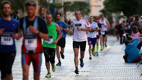 Karlovarský 1/2 maraton je souástí RunCzech becké ligy. Získal stíbrnou známku kvality IAAF.