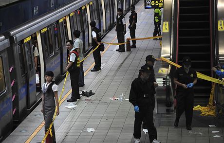 Vyetování útok v tchajpejském metru (Tchaj-wan, 21. kvtna 2014).