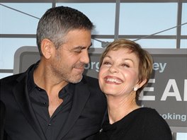 Nina Bruce Warrenová, maminka herce George Clooneyho, sice k Hollywoodu...
