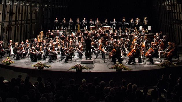 Modern koncertn s v Ostrav by mla vyuvat Jankova filharmonie. 