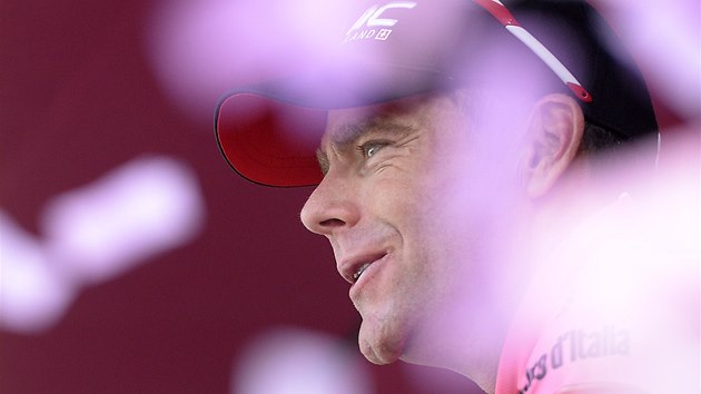 Cadel Evans jako ldr Gira d'Italia. 