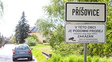 Obec se rozhodla reagovat na množící se stížnosti obyvatel, které podvodníci... Obec se rozhodla reagovat na množící se stížnosti obyvatel, které podvodníci...