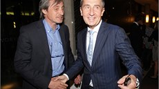 Andrej Babiš a ministr obrany Martin Stropnický slaví výsledky voleb do Andrej Babiš a ministr obrany Martin Stropnický slaví výsledky voleb do